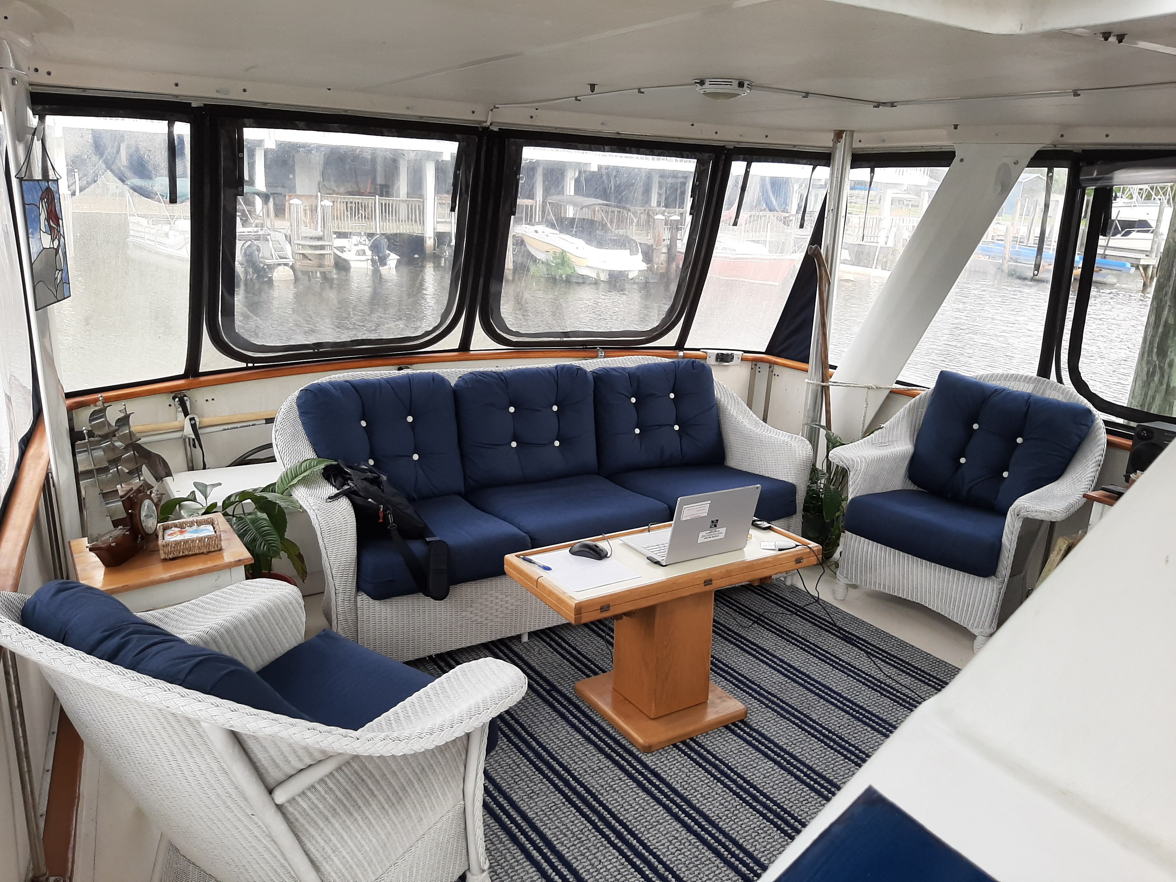1979 Gulfstar Motor Cruiser - 6