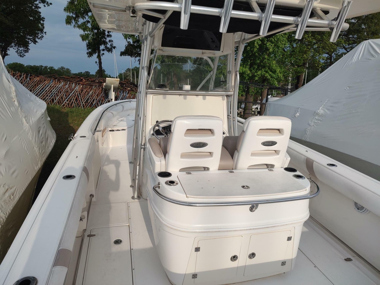2006 Boston Whaler 320 Outrage - Image 16