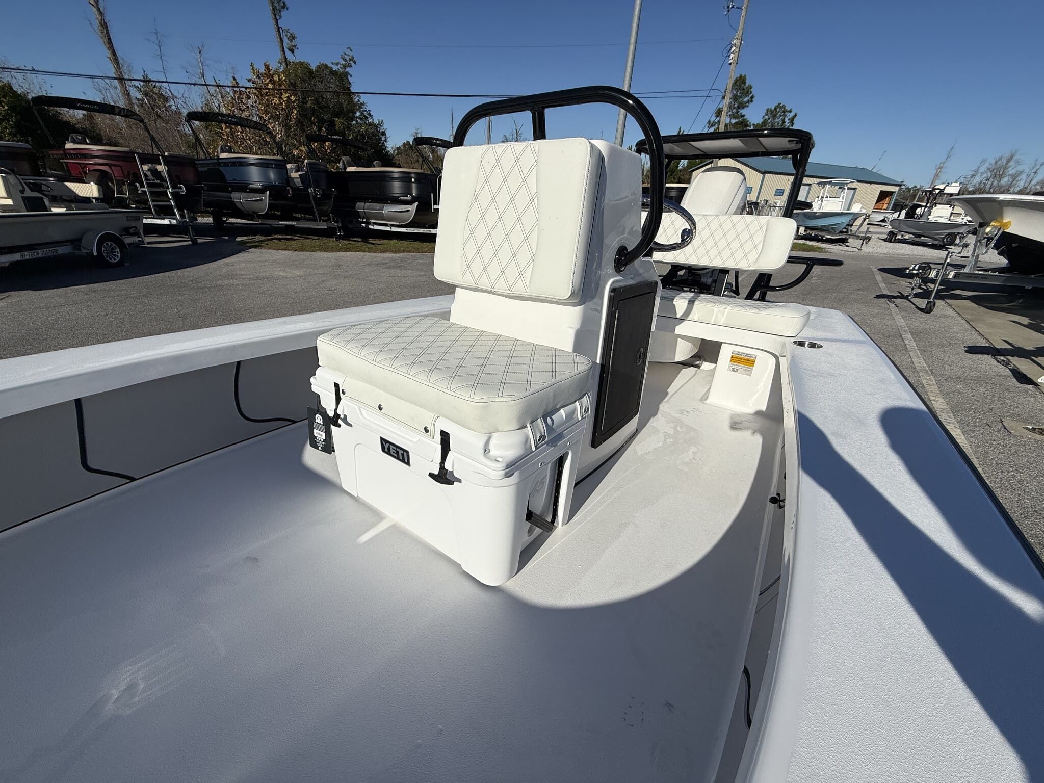 2026 Delta Boatworks D18 CC Guide Series GUIDE SERIES - 11
