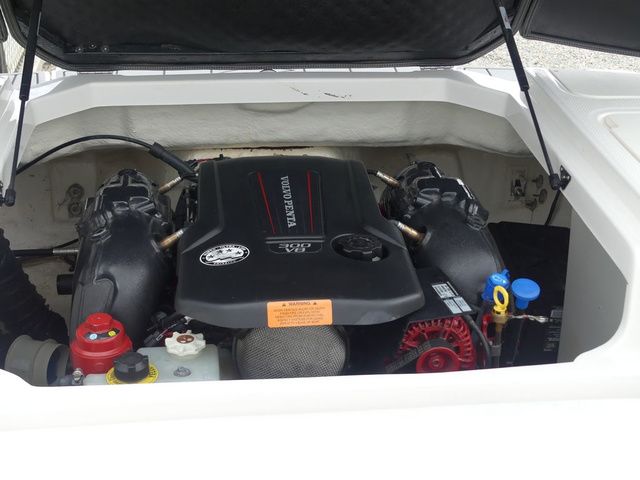 2021 Chaparral 23 Surf - 56