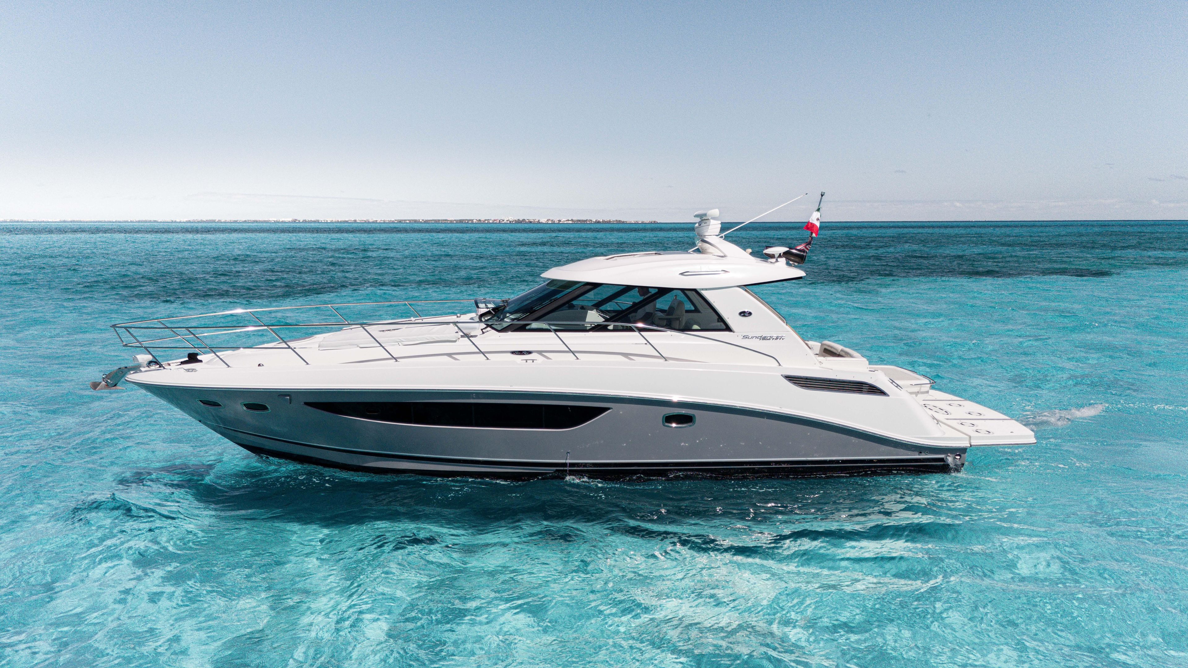 2013 Sea Ray 450 Sundancer