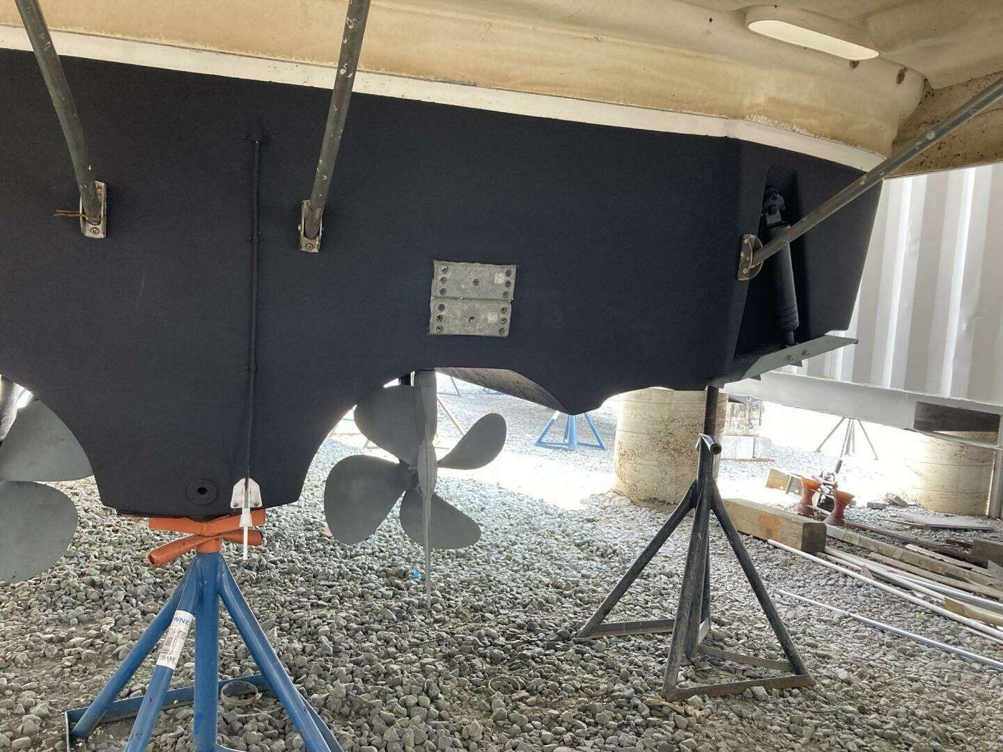 2006 Chaparral 330 signature - Image 16