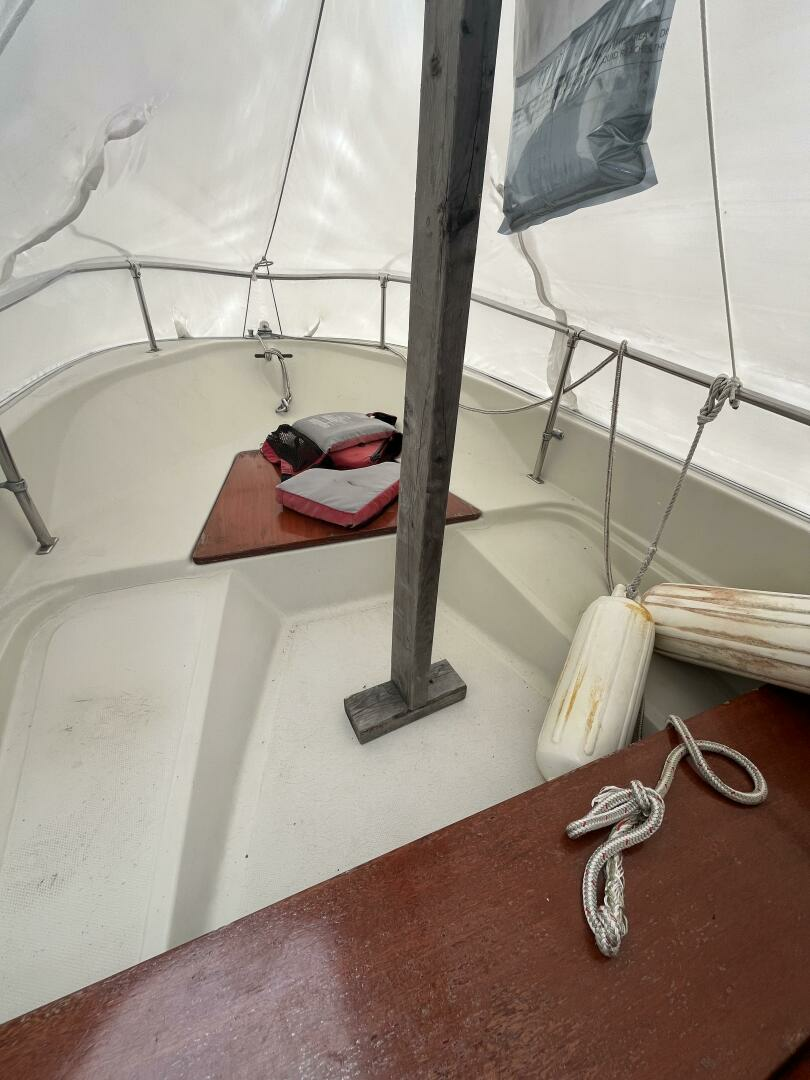 1985 Boston Whaler — - Image 2