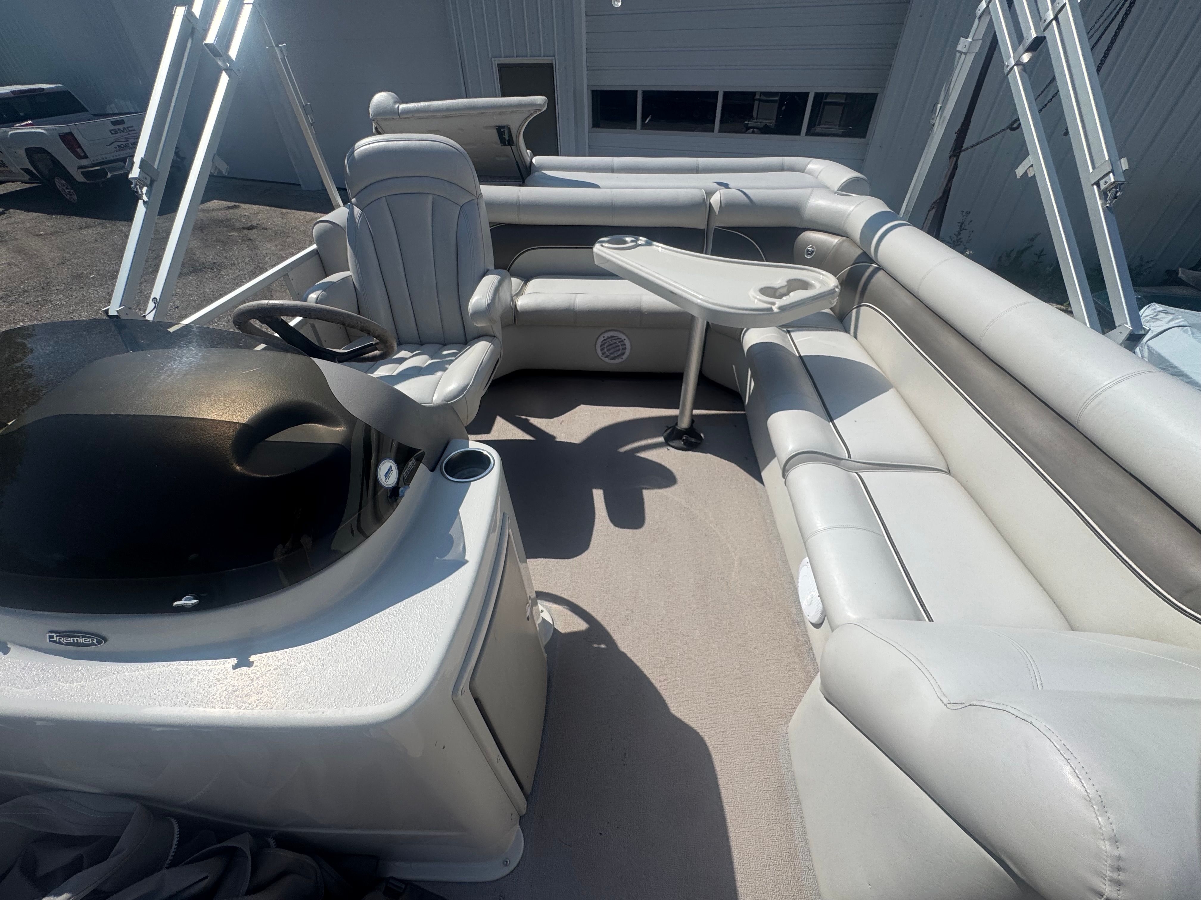 2008 Premier 250 Sunstation - 14