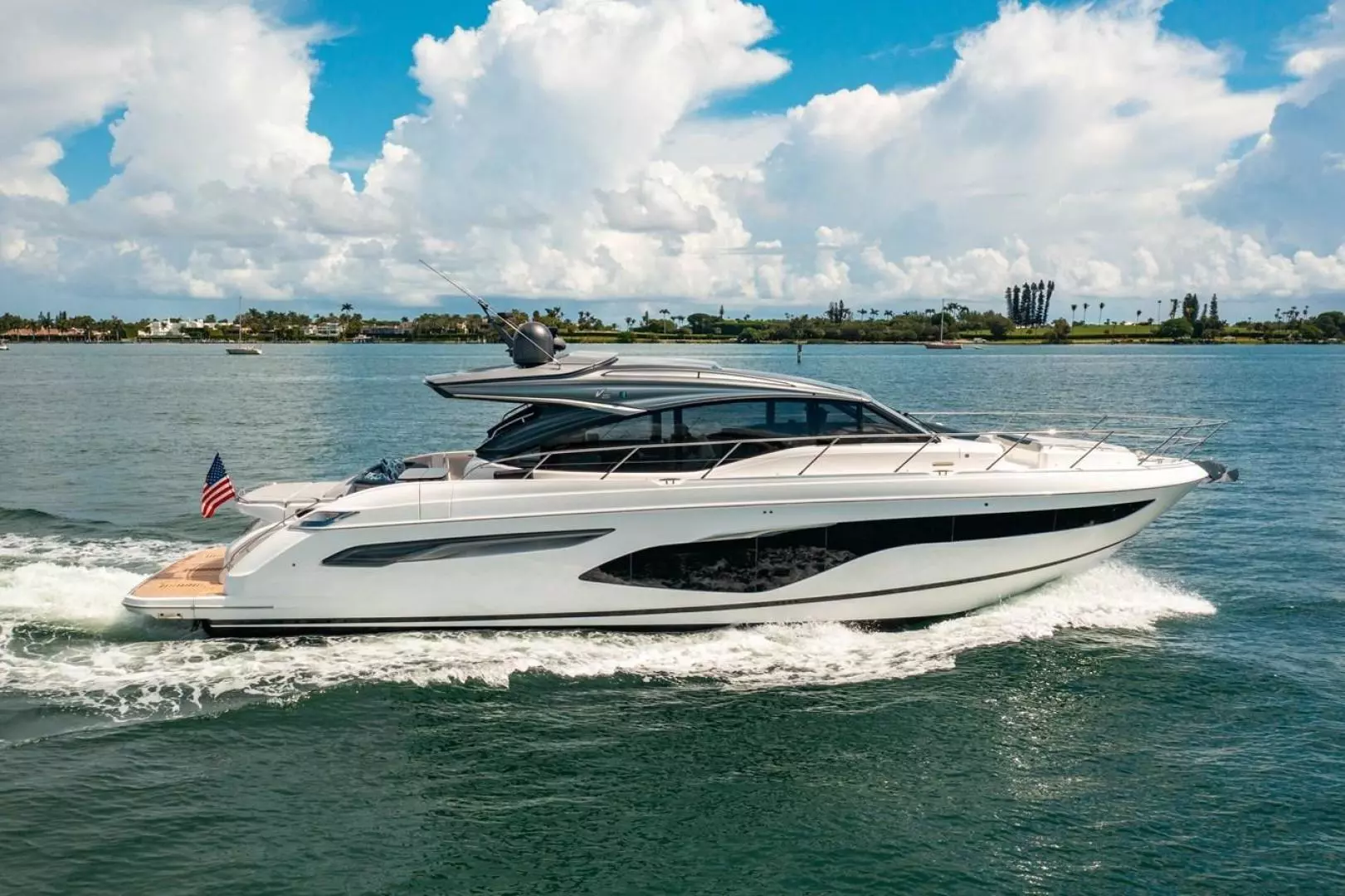 2020 Princess V60 - Image 3