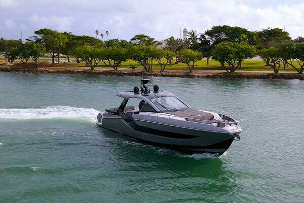 2022 Azimut Verve 47