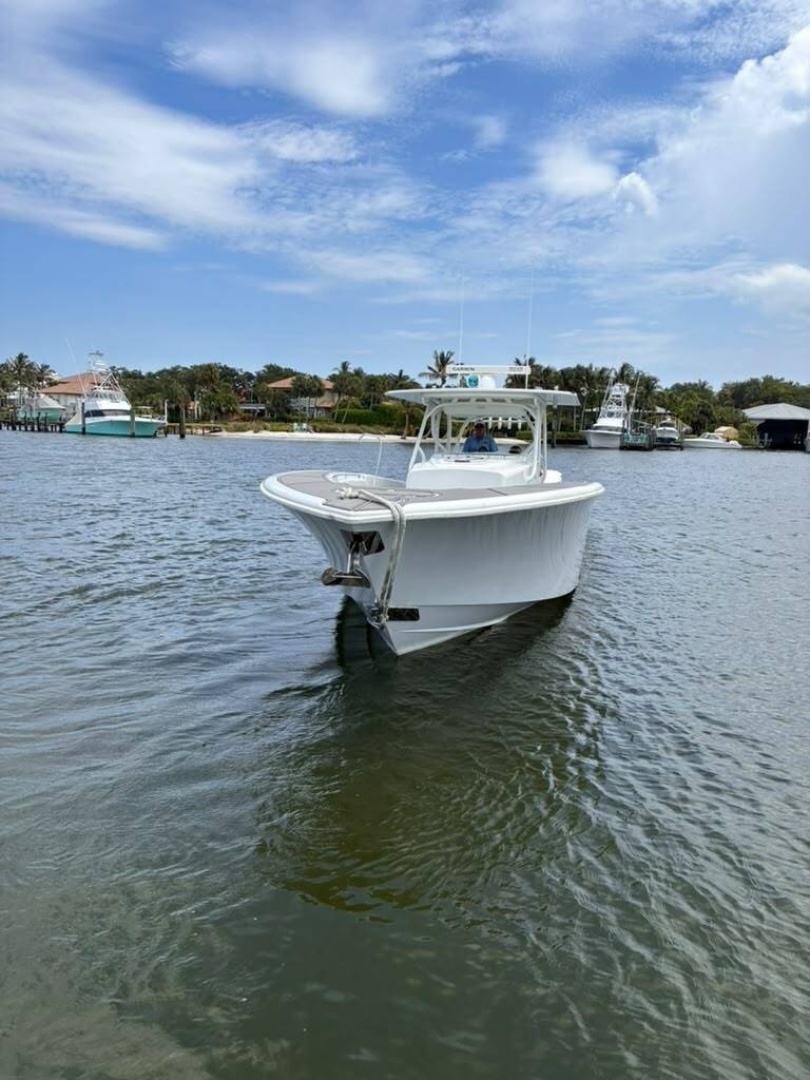 2014 Yellowfin 42 Offshore - Image 3