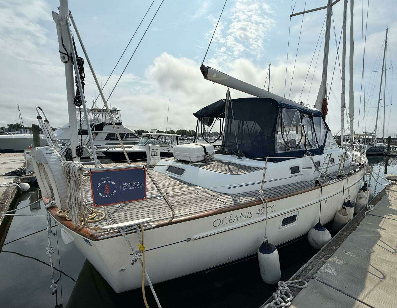 2003 Beneteau — - Image 11