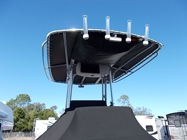 2018 Yamaha Boats 190 FSH Deluxe - 17