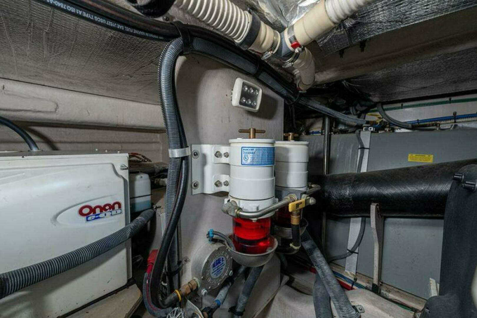 2007 Sea Ray 48 Sundancer - Image 39