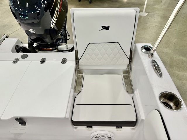 2026 Stingray 173 CC - 5
