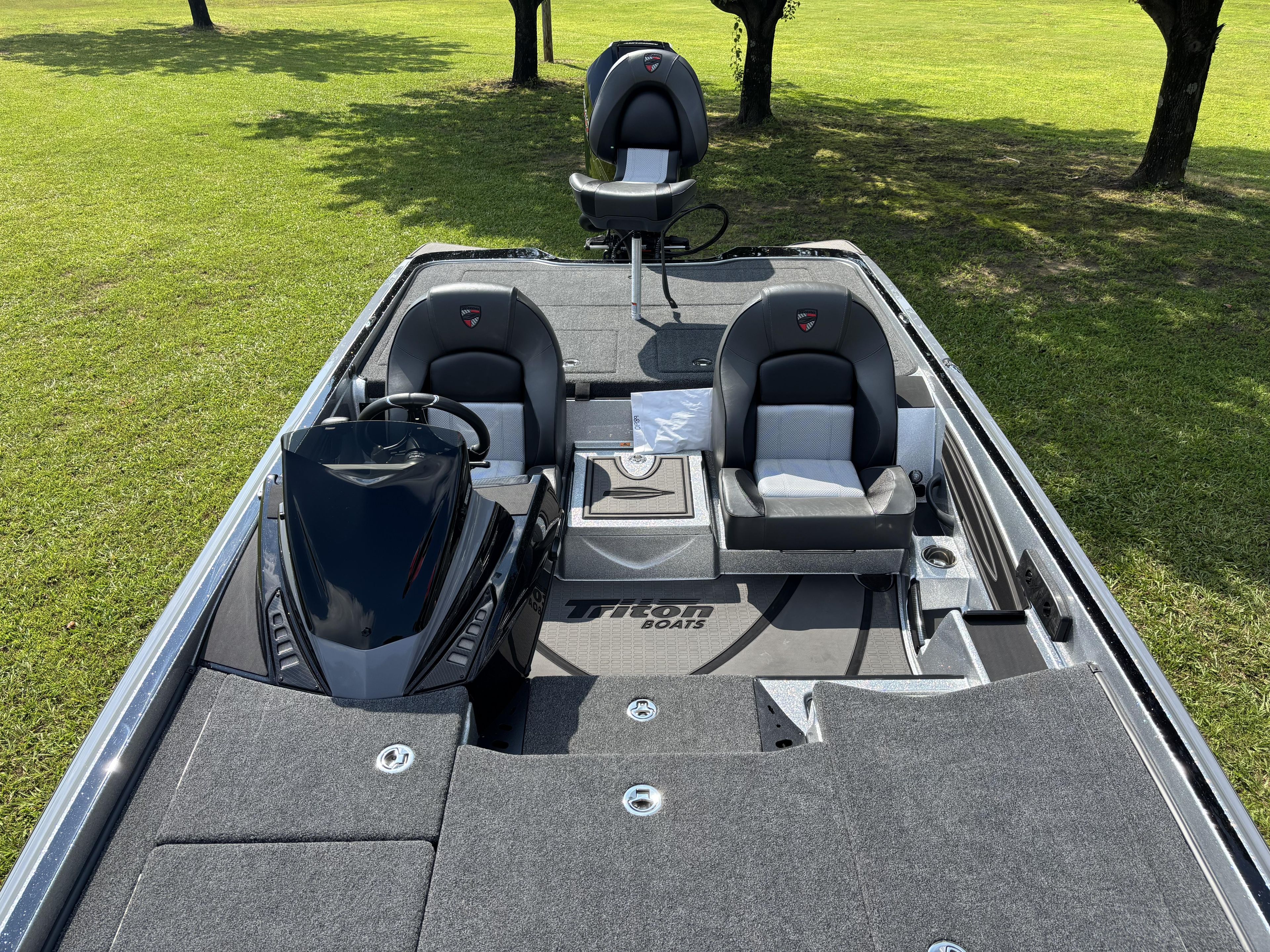 2025 Triton XP Patriot 21 - 13