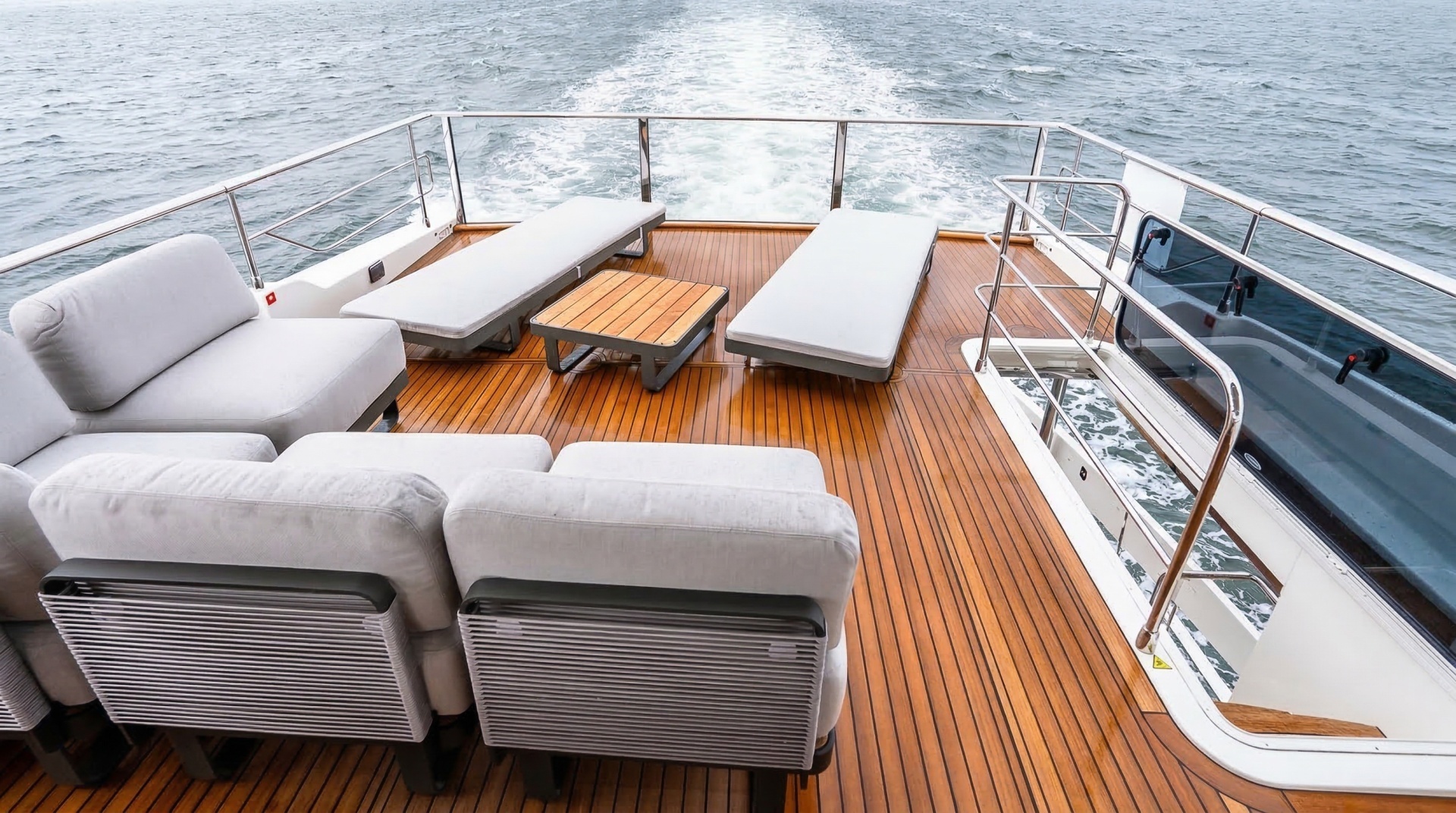 2027 Absolute Navetta 70 - Image 16