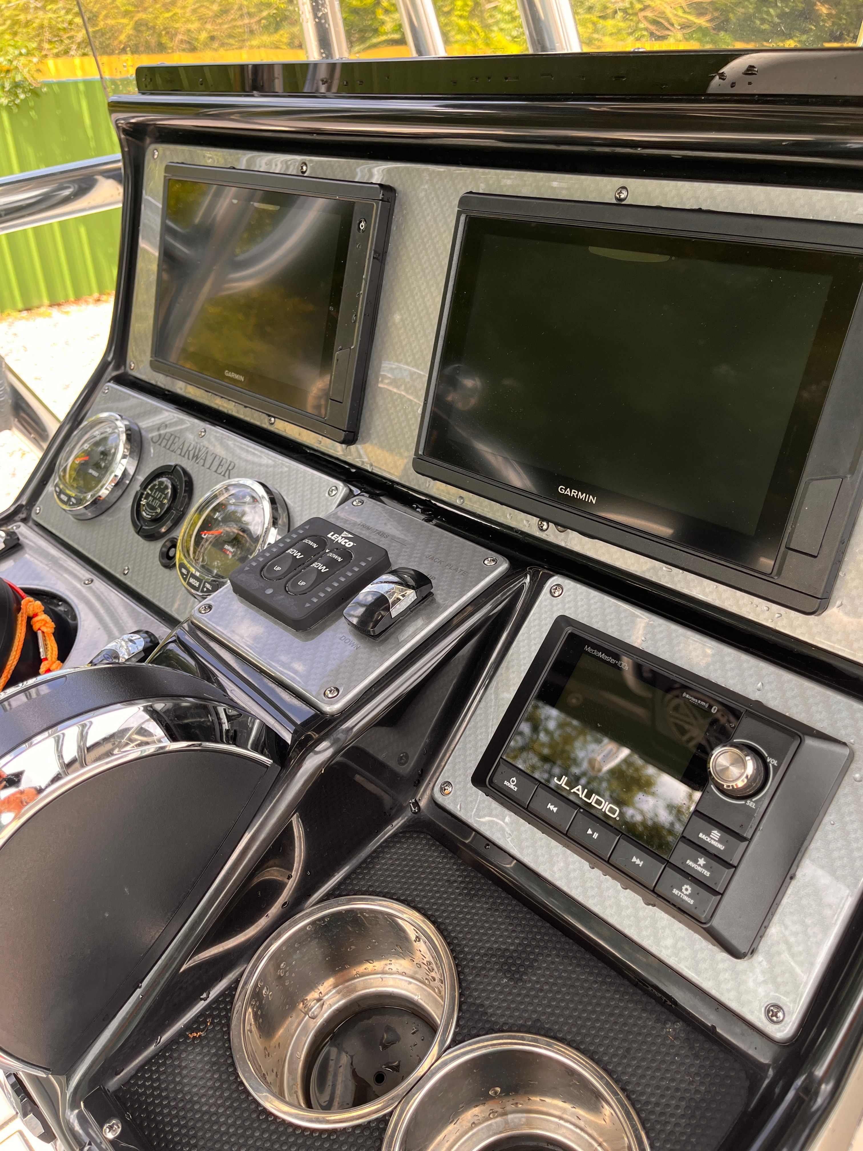 2021 ShearWater 23LTZ - 30