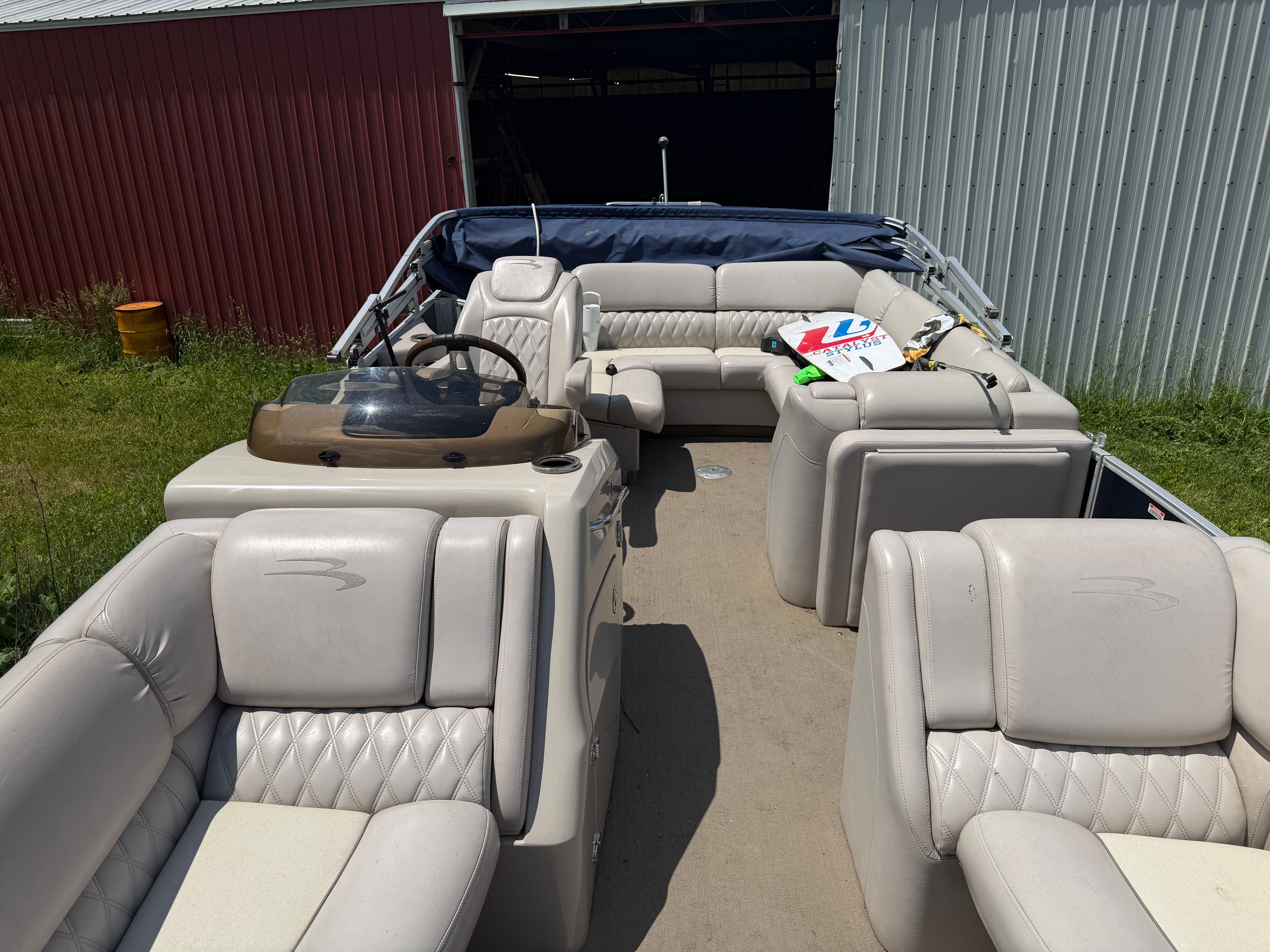 2014 Bennington 2350 RCL - 8