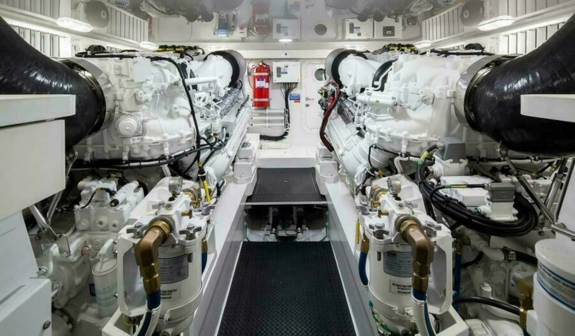 2027 Viking 68 Enclosed Bridge - Image 19