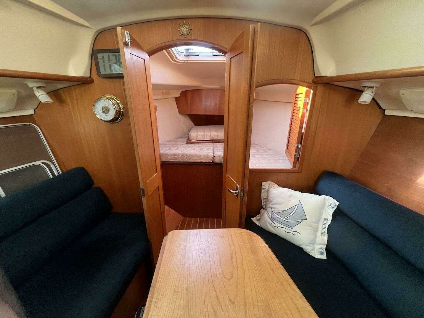 2002 Hunter 326 - Image 24