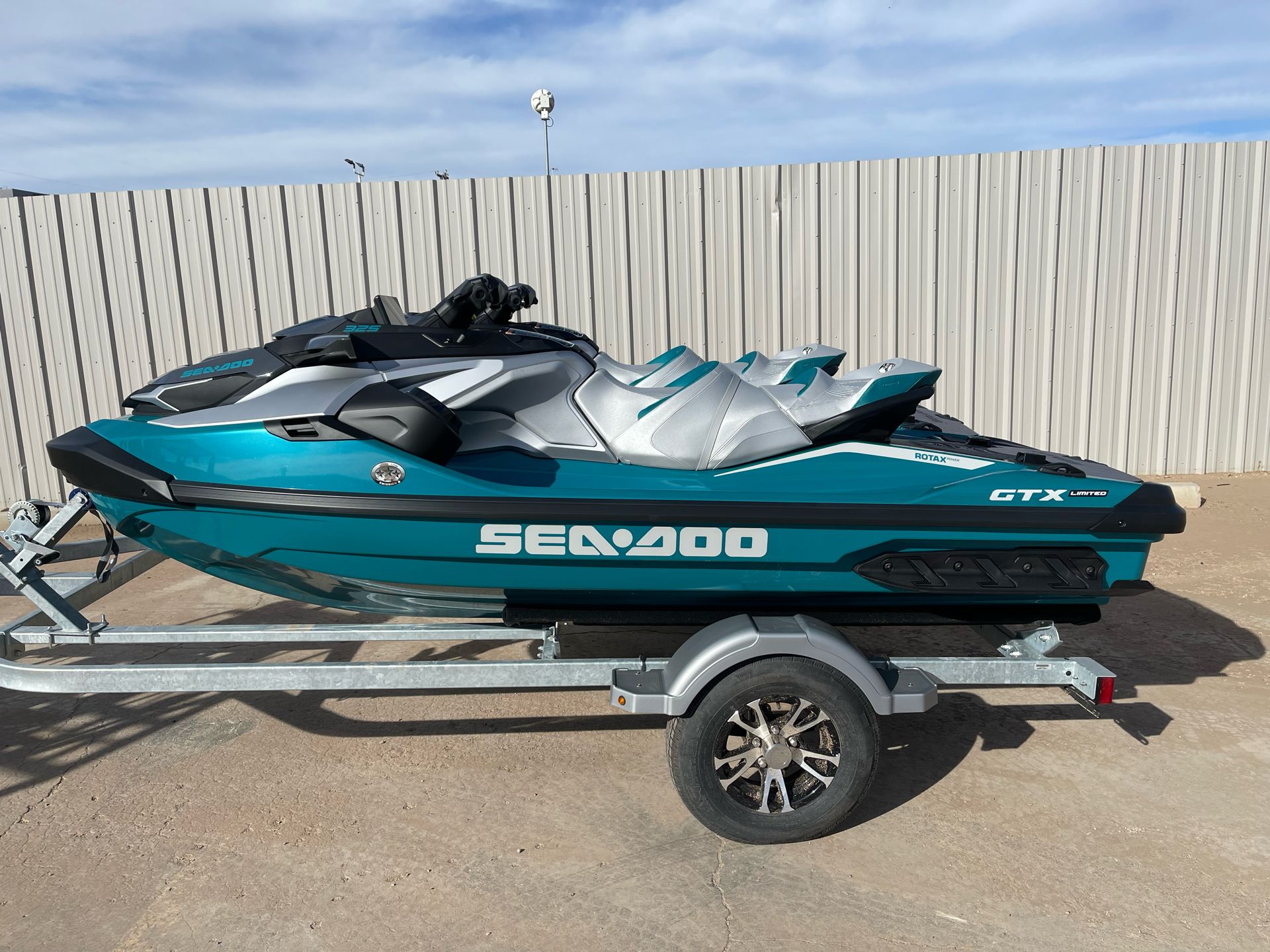 2026 Sea-Doo GTX Limited 325