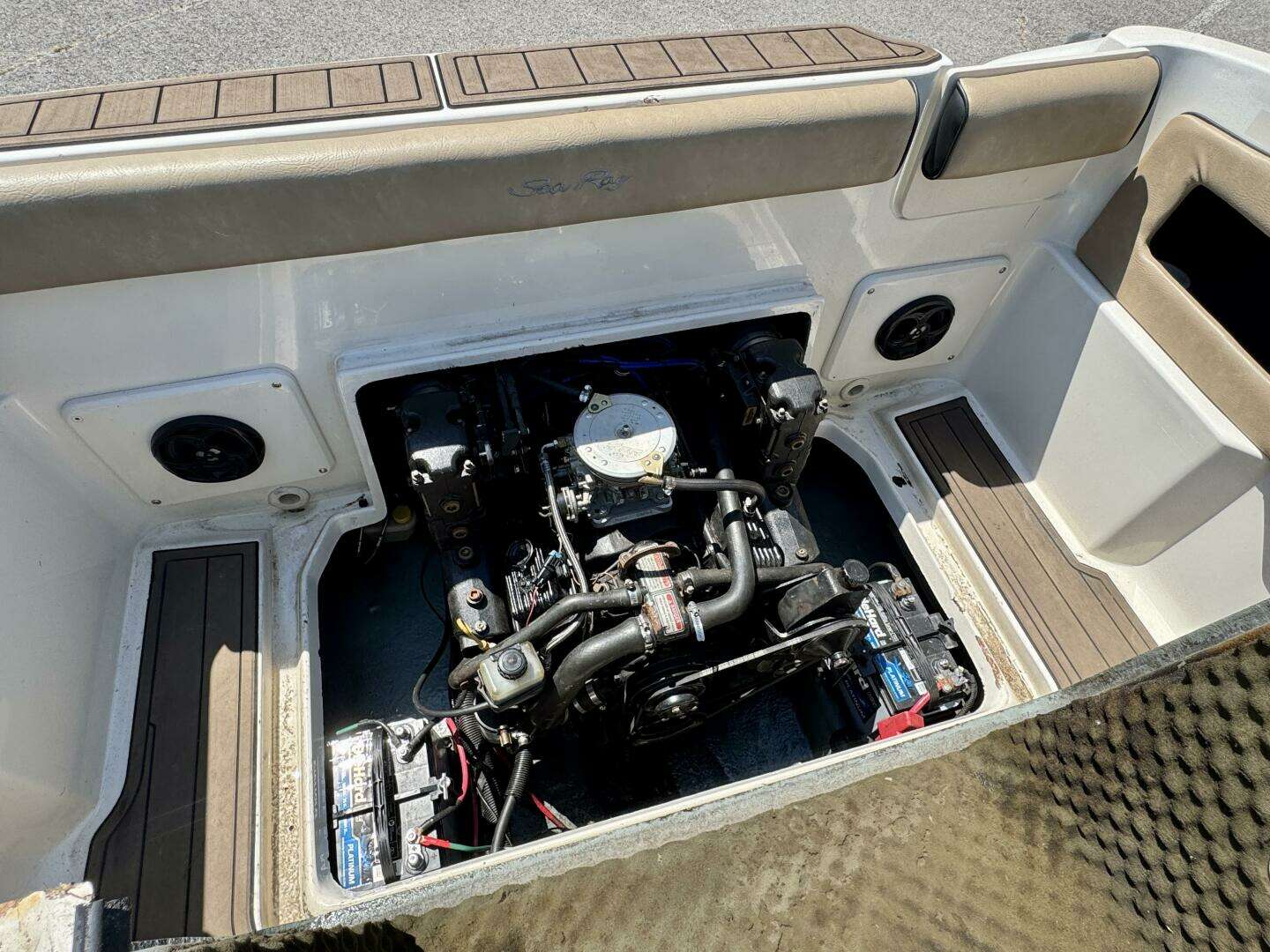 1999 Sea Ray 215 Express Cruiser - Image 74