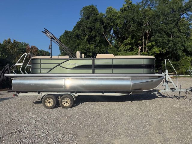 2026 Bentley Pontoons Legacy 223 Navigator