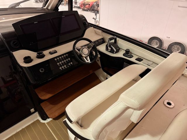 2022 Sea Ray Sundancer 370 - 7