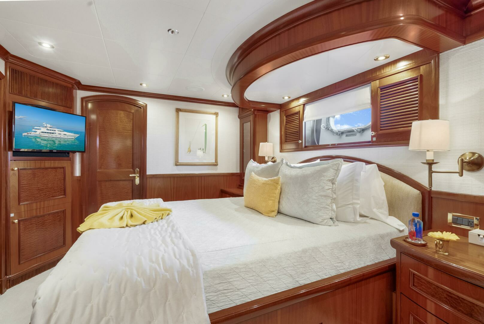 2004 Richmond Yachts — - Image 21