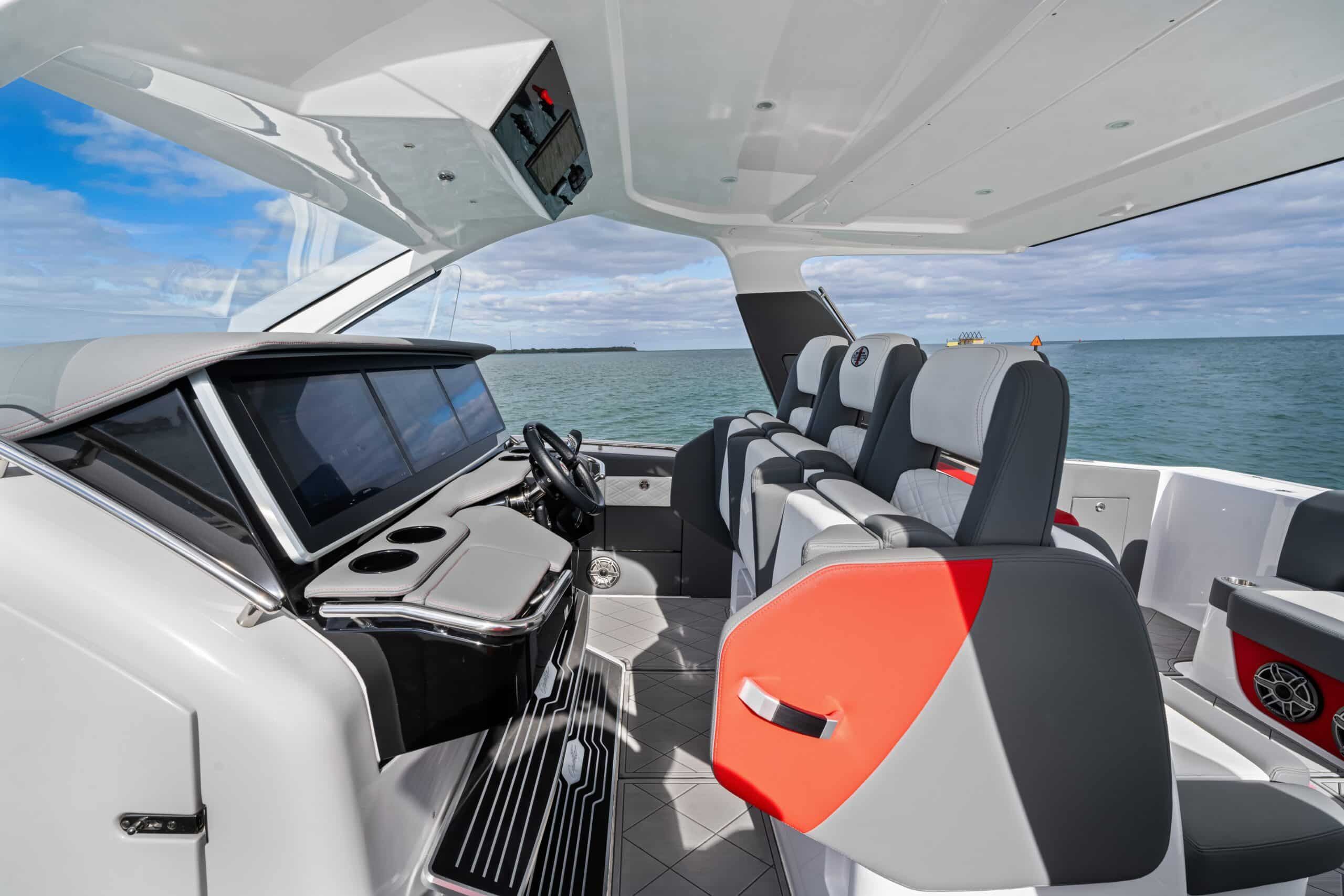 2022 Cigarette 42' Auroris - 25