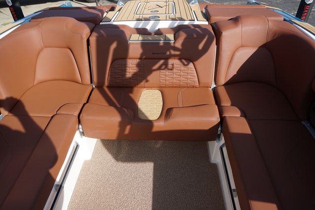 2023 MasterCraft X24 - 26