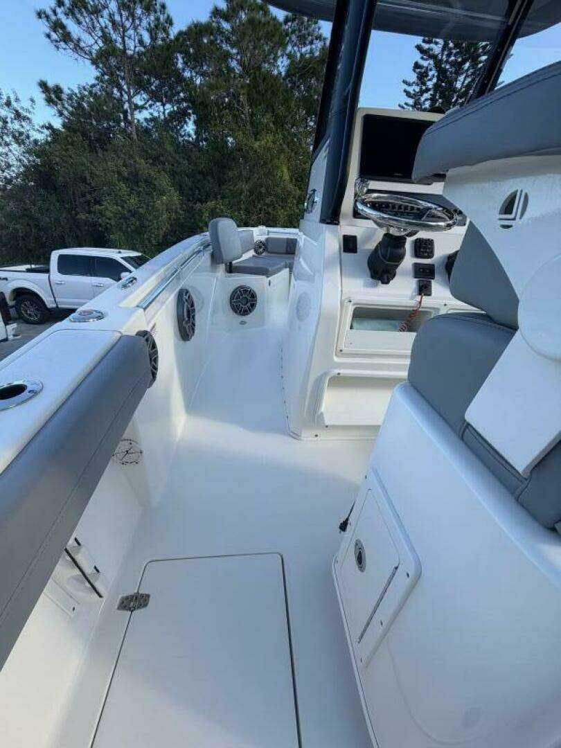2024 Cobia 240 CC - Image 8