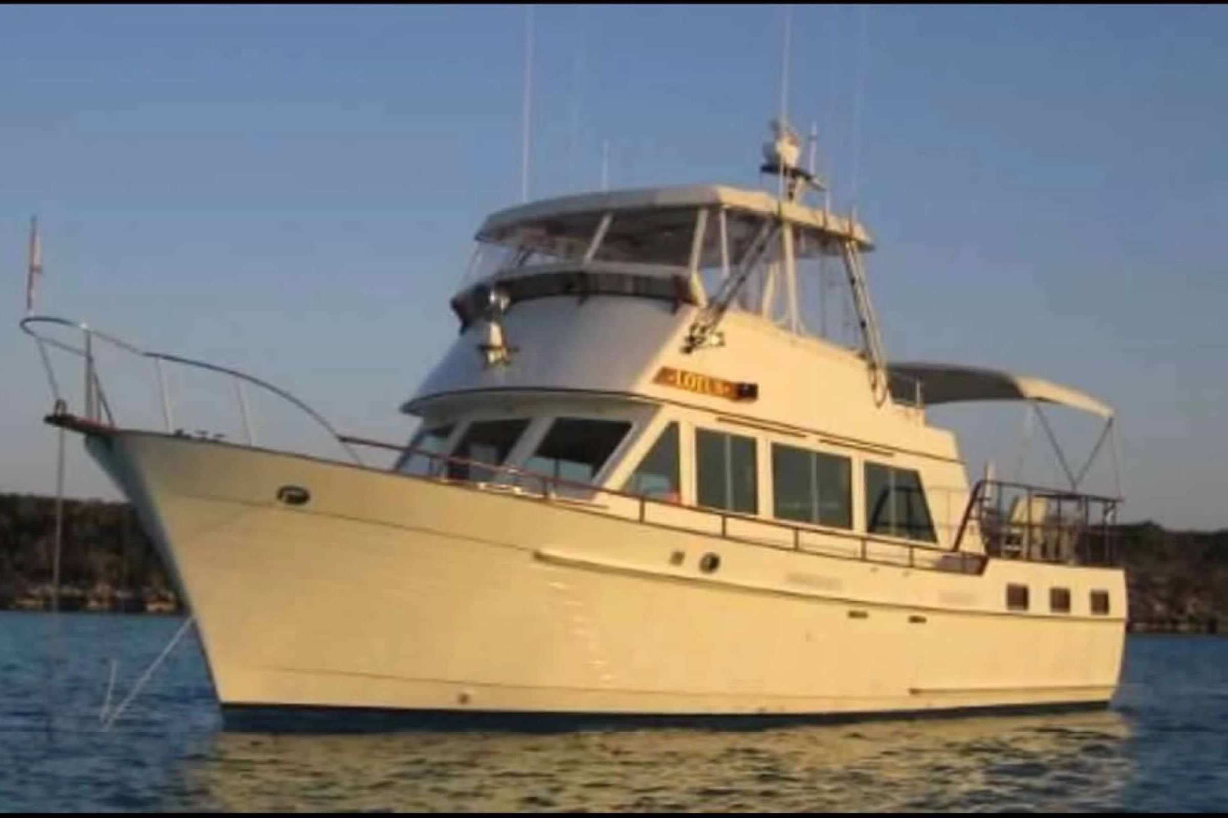 1983 Island Gypsy 44 Flush Deck