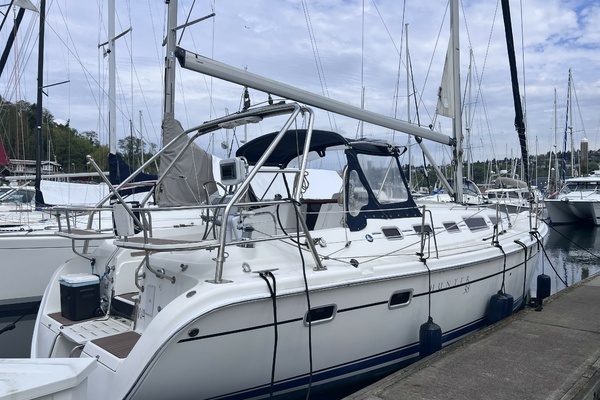 2006 Hunter 38