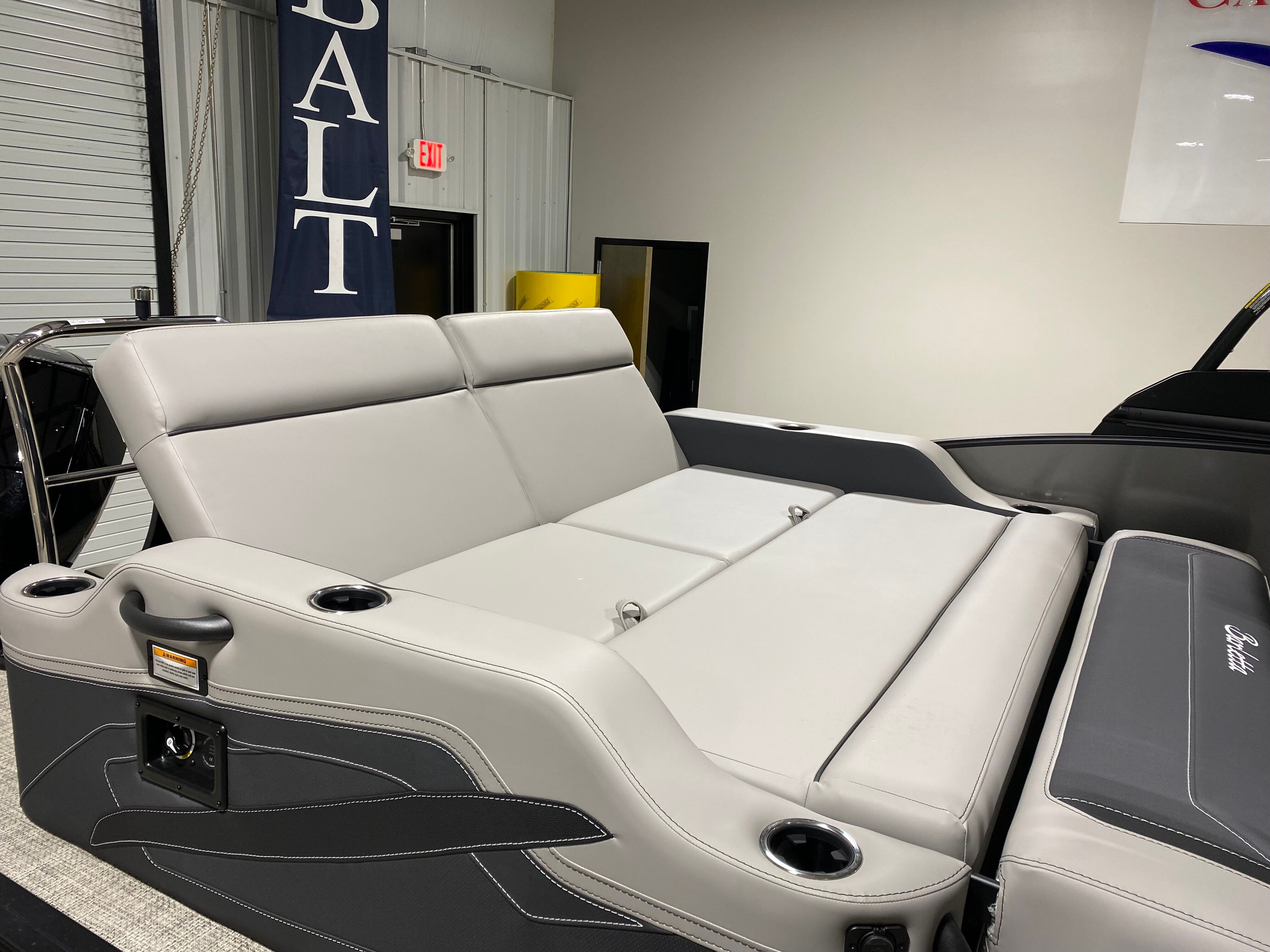 2027 BARLETTA C22UC - Image 15
