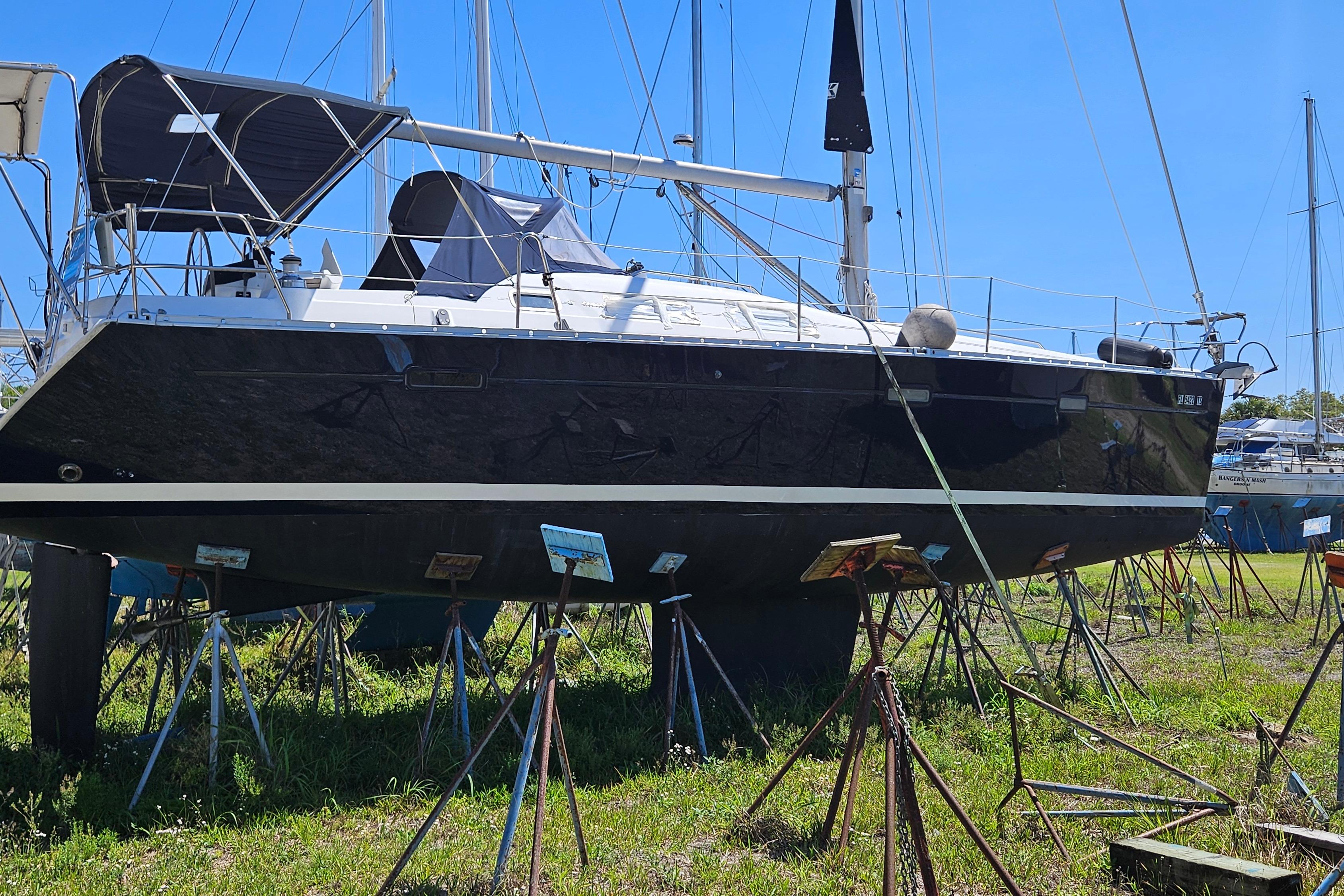 2003 Beneteau Oceanis Clipper 393