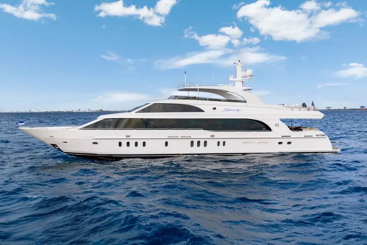 2013 Hargrave Raised Pilothouse