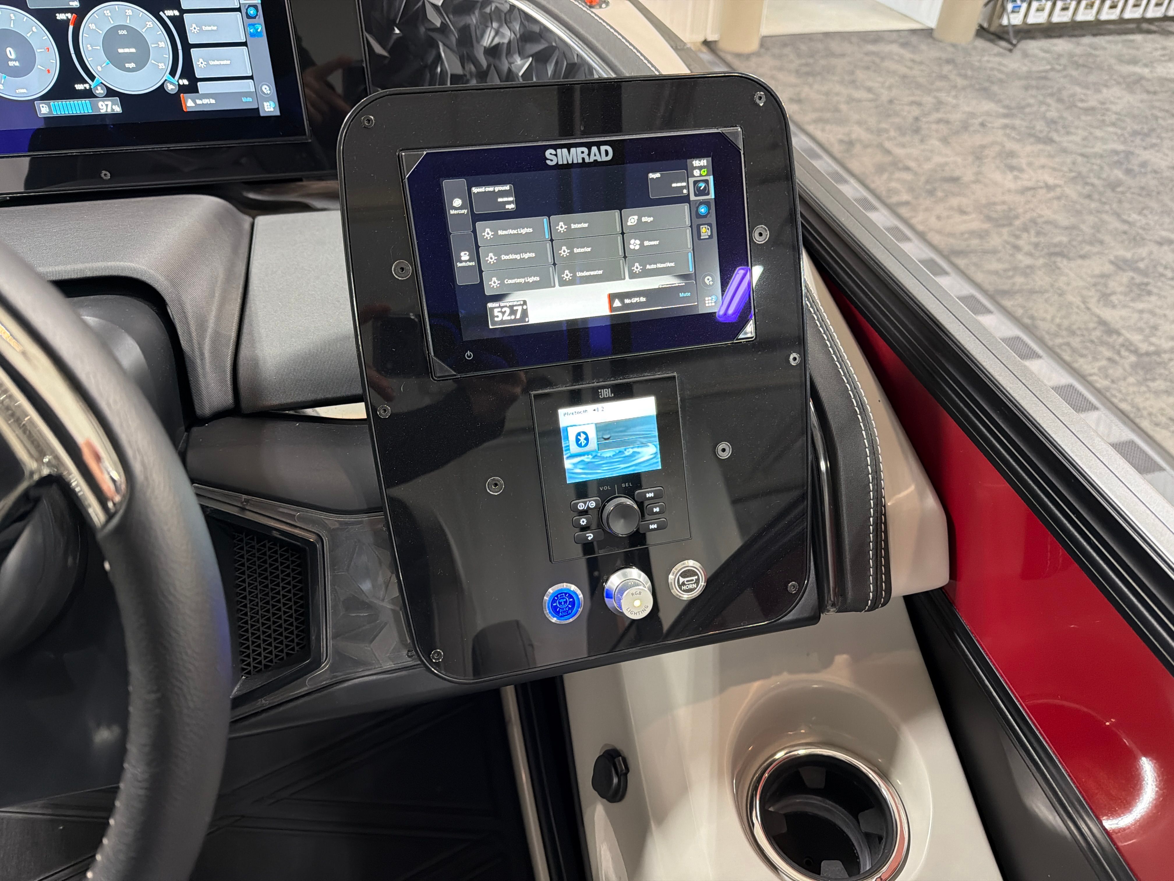 2026 Barletta Lusso 25UC - 16