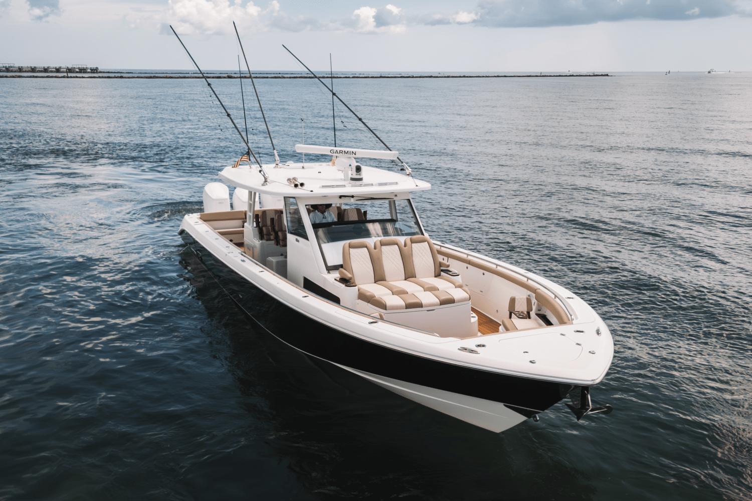 2023 Everglades 455 Center Console - 5