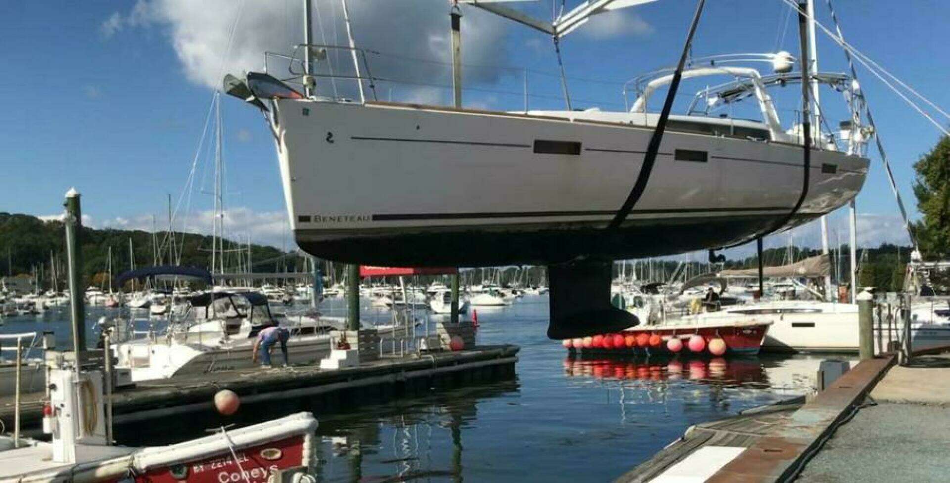 2017 Beneteau Oceanis 45 - Image 6