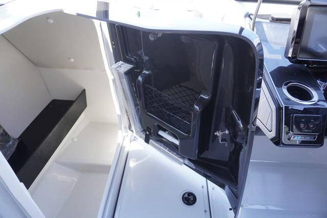 2025 Yamaha Boats 255XD - 10