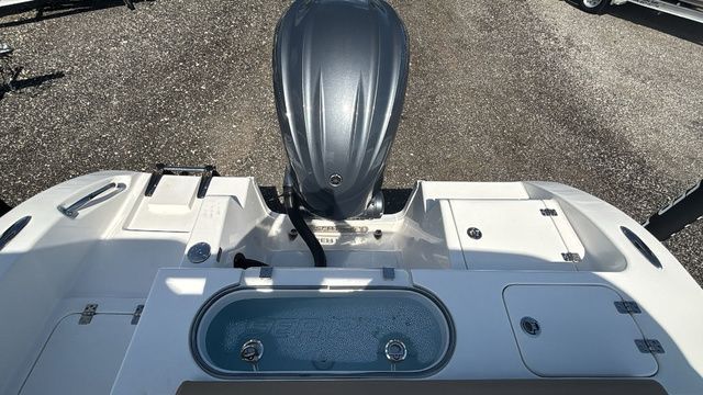 2026 Sea Pro 240 DC - 13