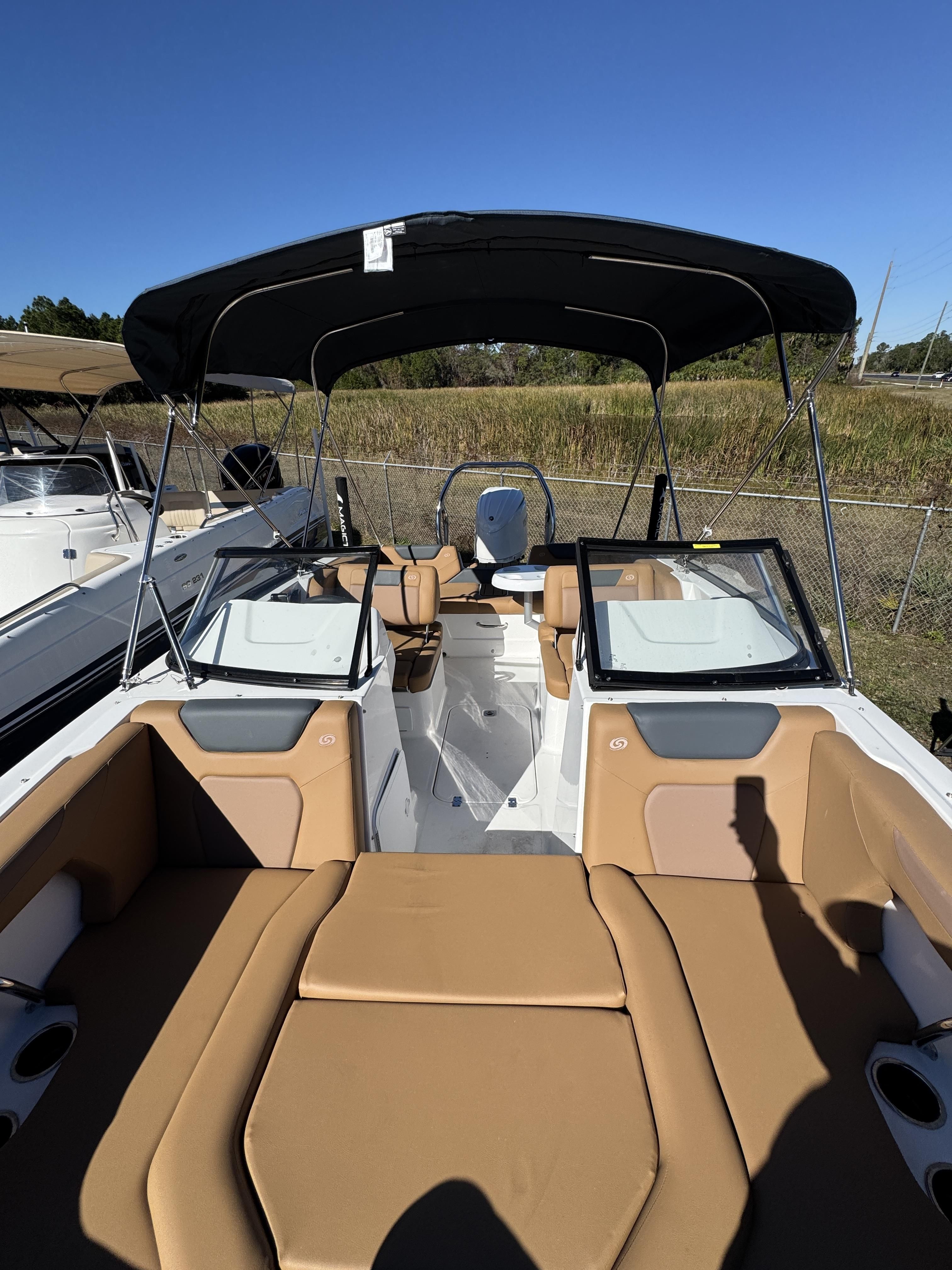2026 Hurricane SunDeck OB SD 2050 OB - 8