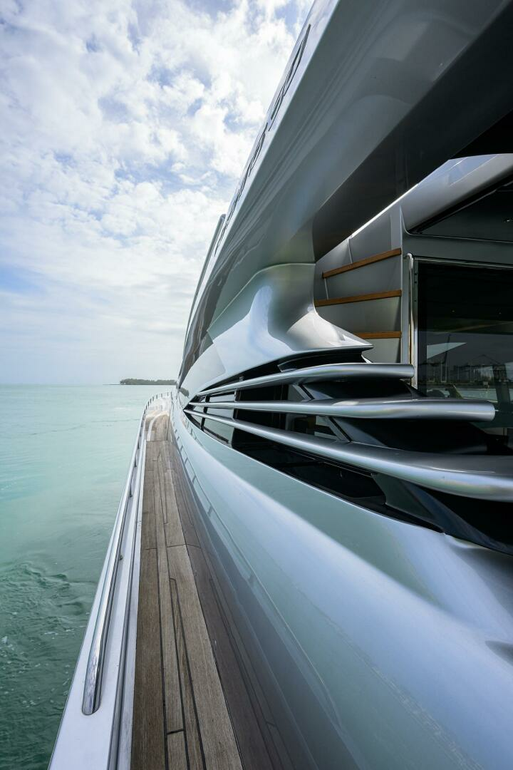 2009 Pershing 90 Express - Image 41