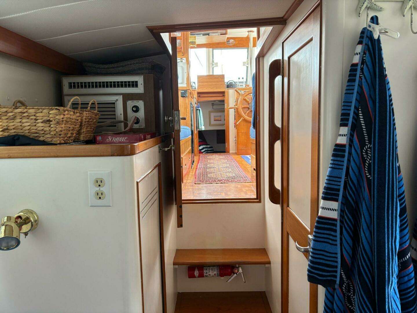1978 Grand Banks 36  Classic - Image 23