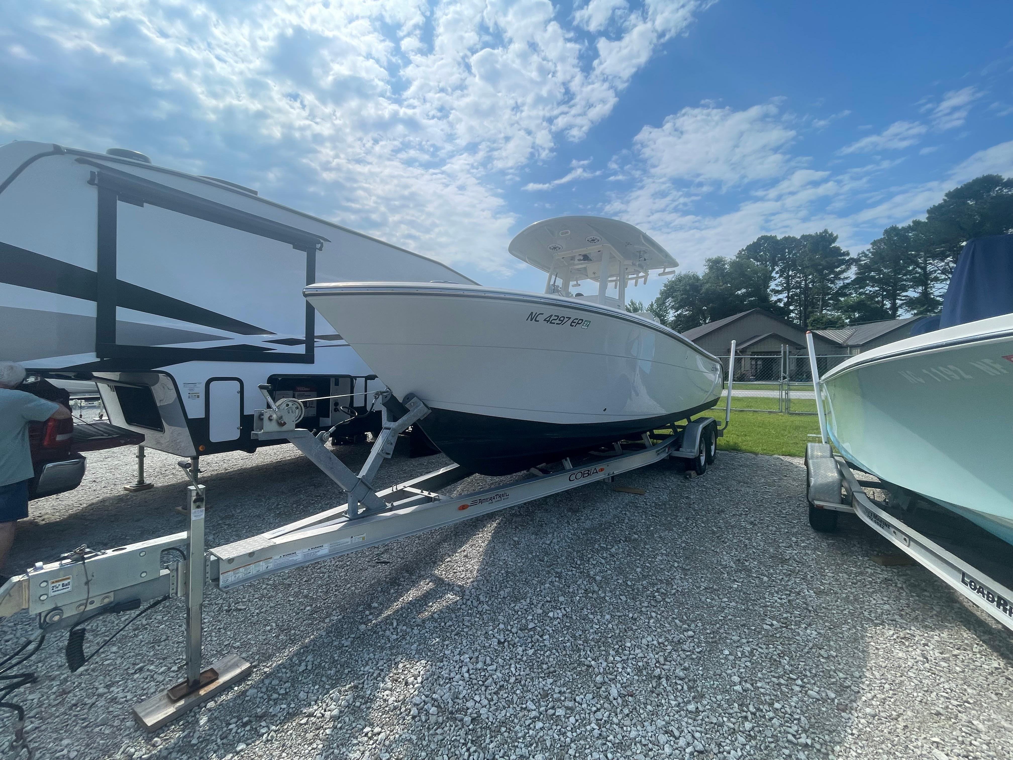 2020 Cobia 262 Center Console