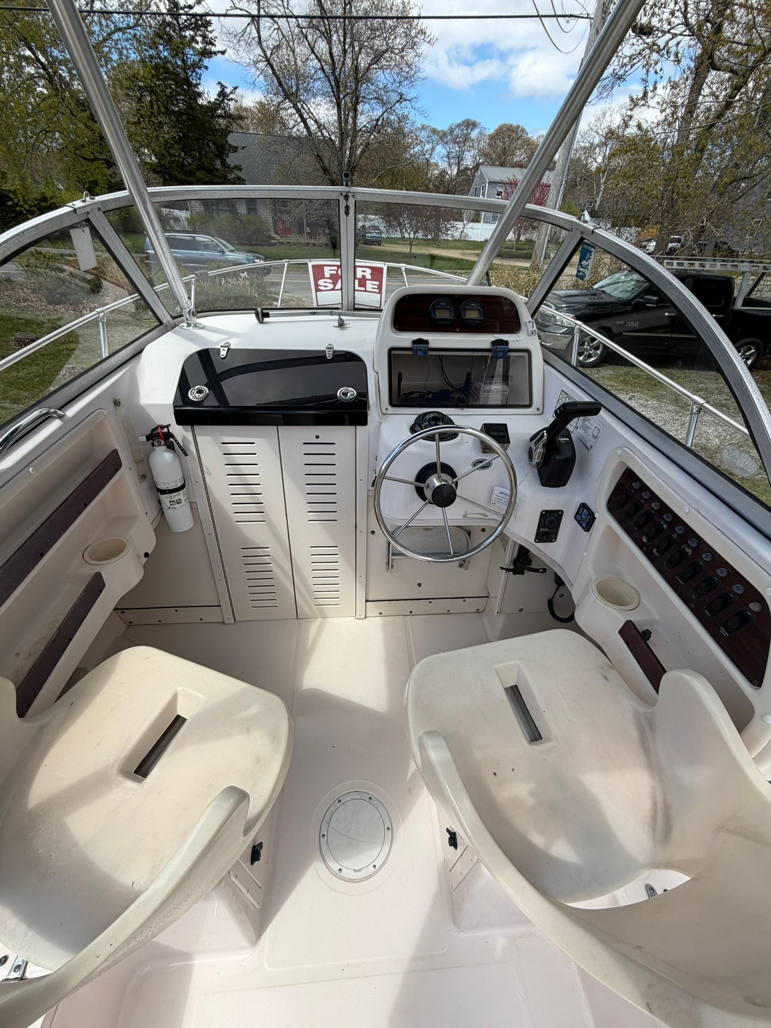 2000 Grady-White Adventure 208 - 9
