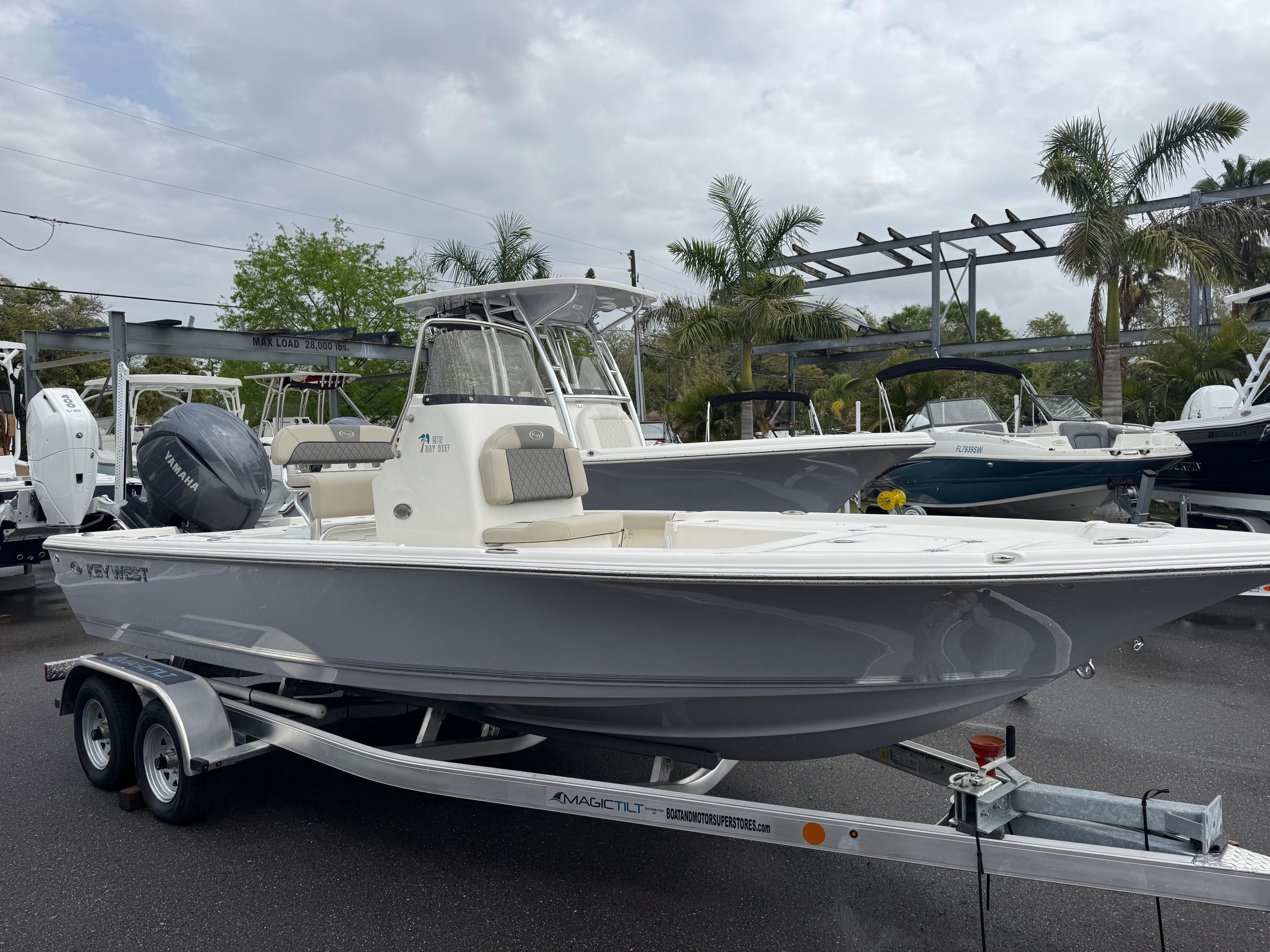 2025 Key West 210 Bay Reef