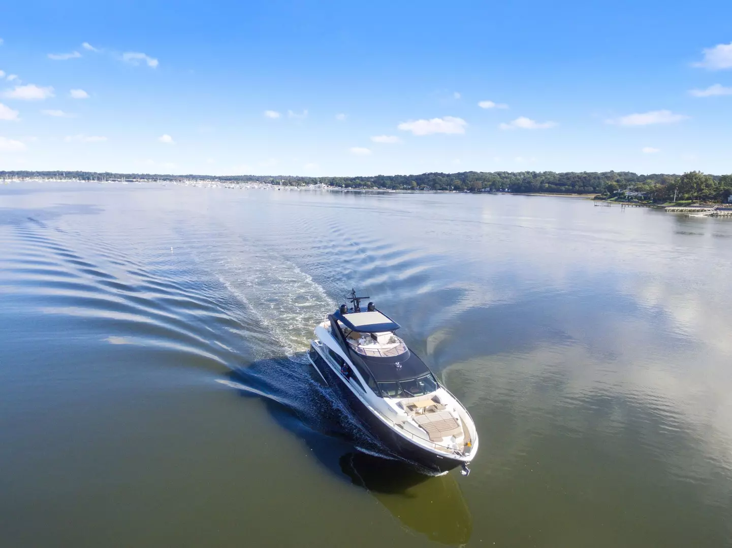 2019 Sunseeker 86 Yacht - Image 4