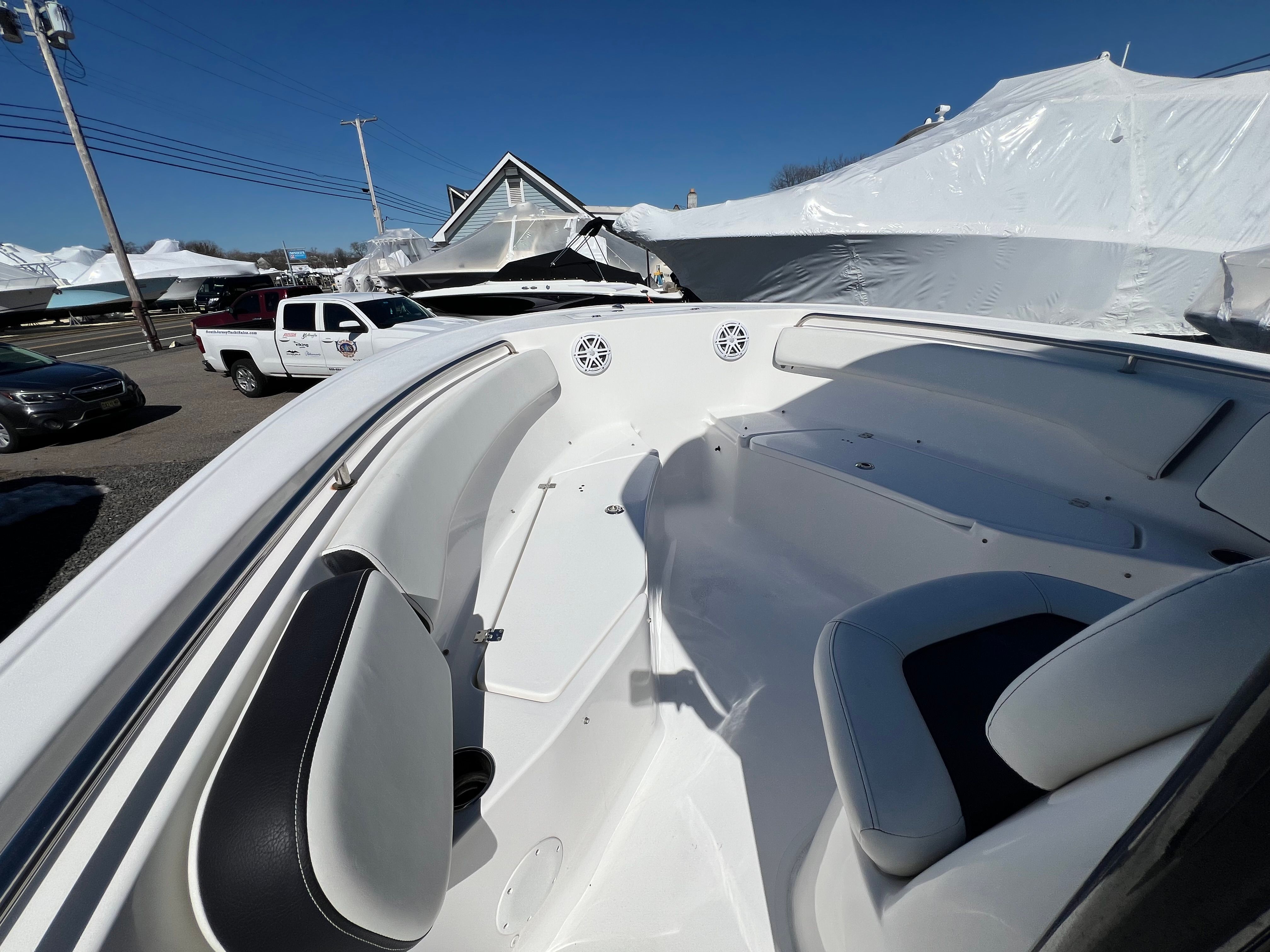 2022 Tidewater 220 LXF - 11