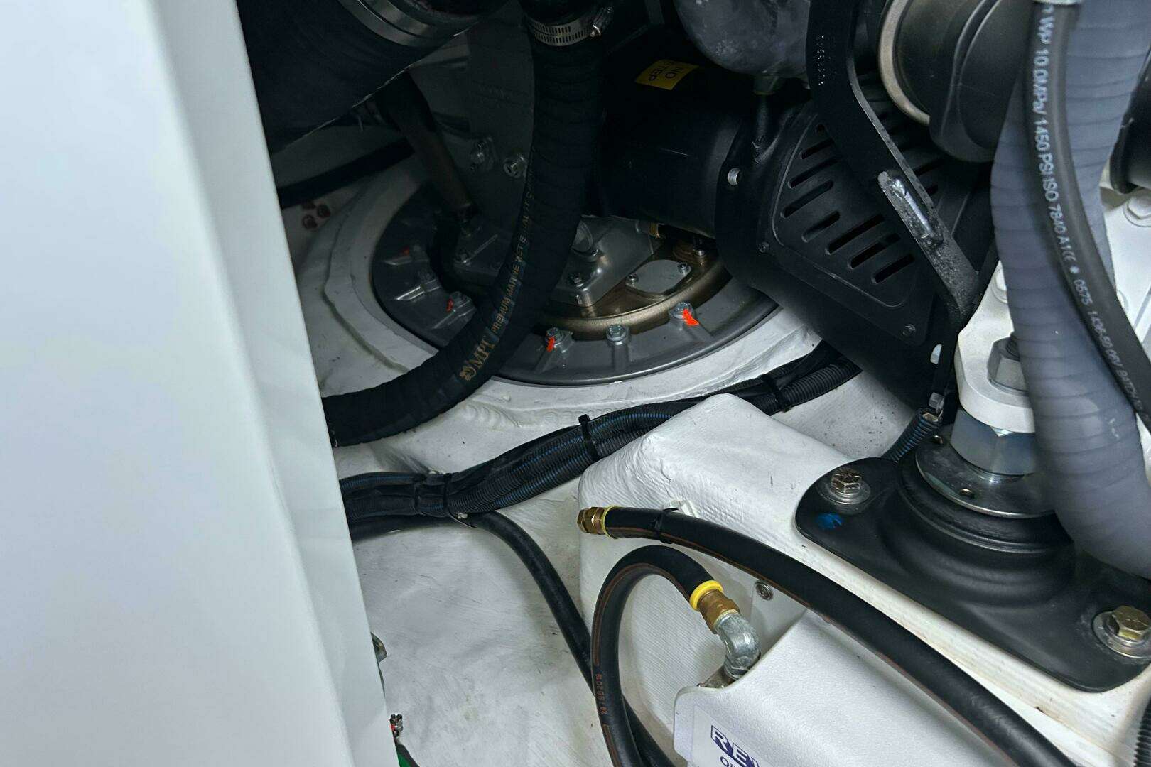 2022 Sabre 45 Salon Express - Image 46