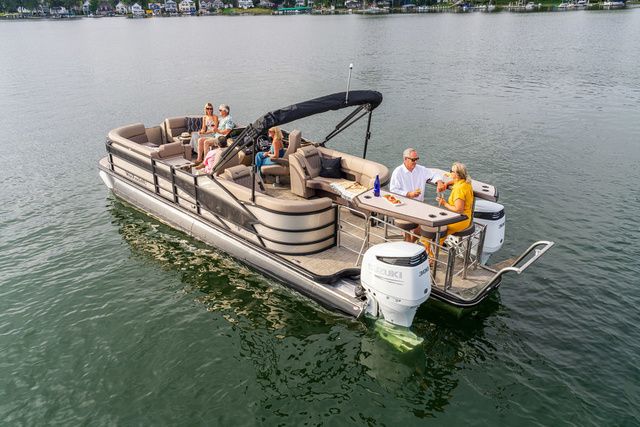 2026 Vanderbilt 700T - 3
