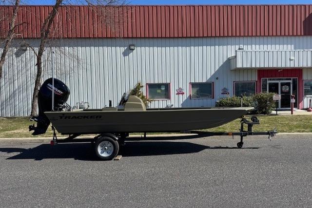 2026 Tracker Grizzly 1648 SC